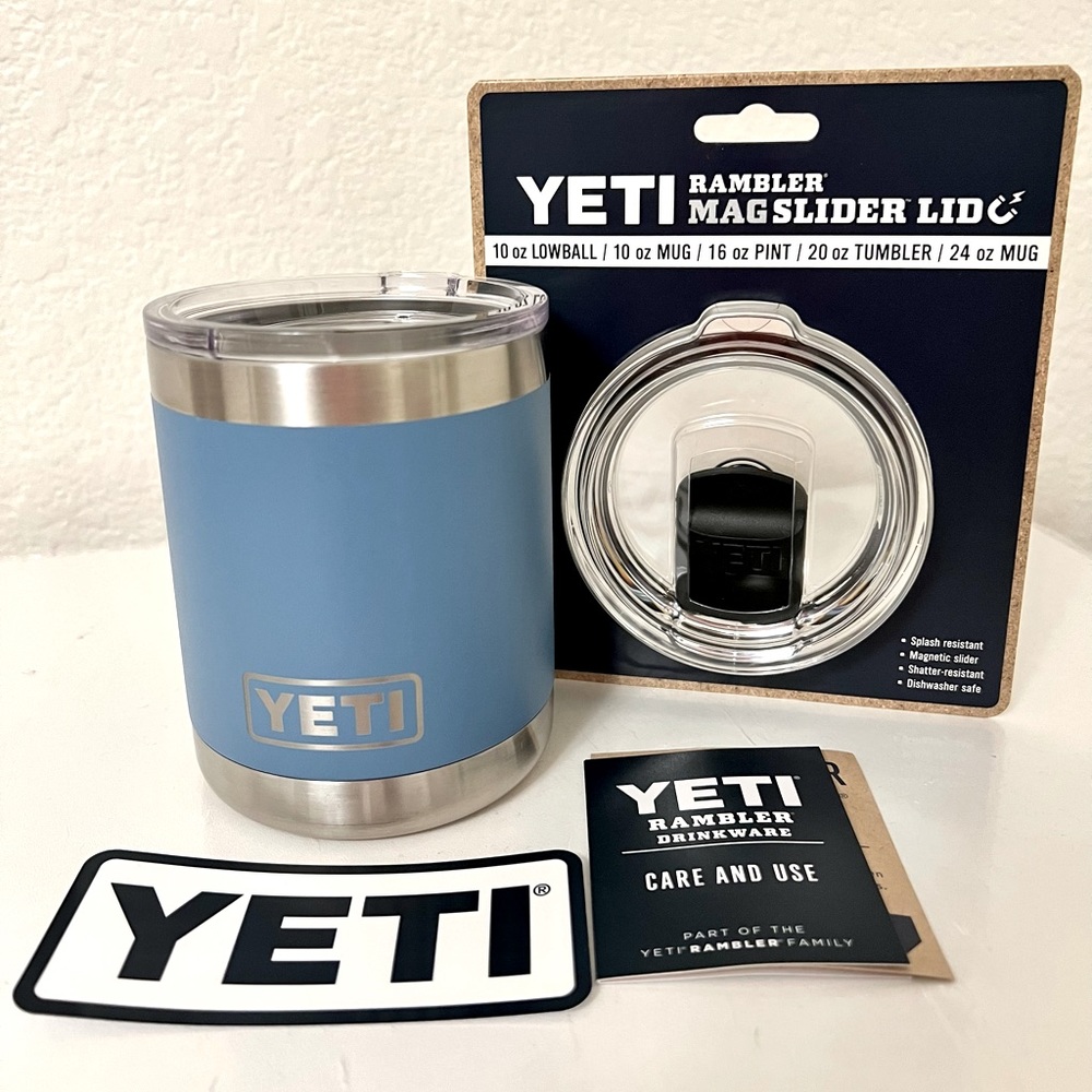YETI 10oz LOWBALL RAMBLER in PACIFIC BLUE and MAGSLIDER LID (BOTH NEW) *RARE*